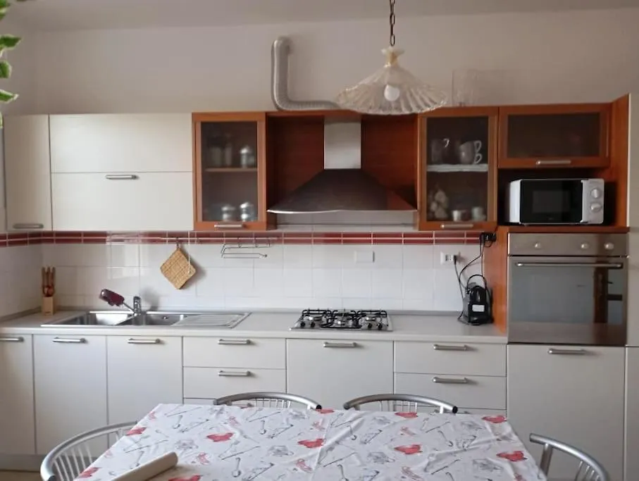 All Ombra Del Carrubbo Ottava Holiday home